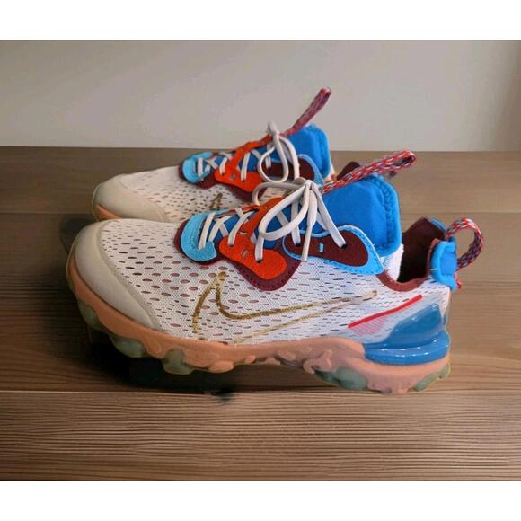 Nike React Vision Desert Oasis -Size 5.5 Y (CD4373-001)